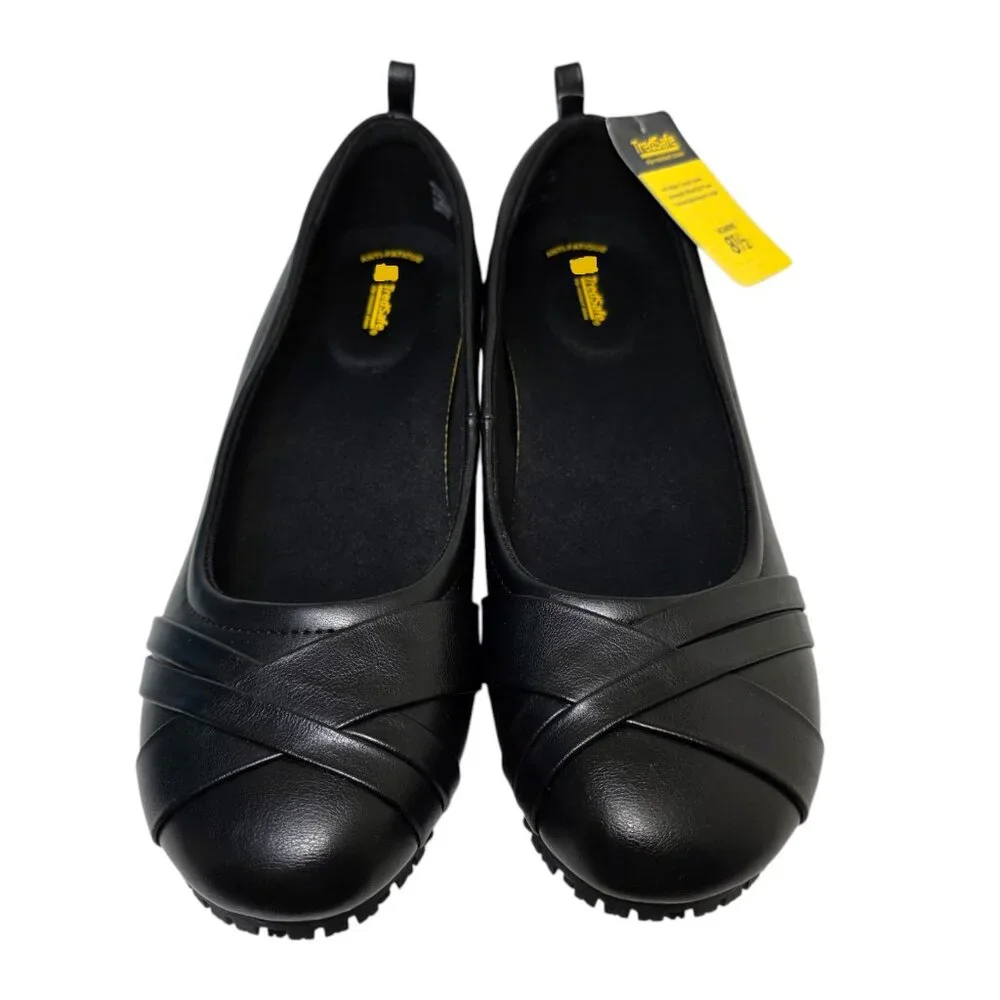 Women’s Black Slip-Resistant Wedge Flats